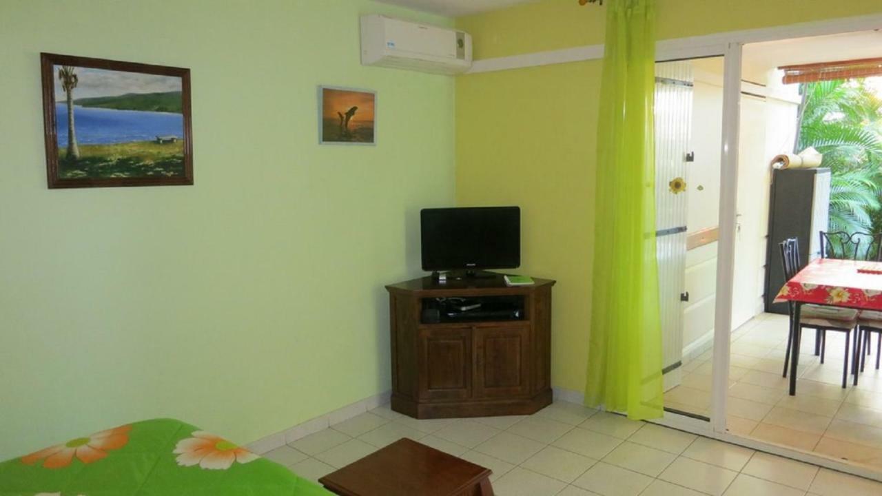 Appartamento Baliste Jardin De Corail Saint-Gilles-les Bains Esterno foto
