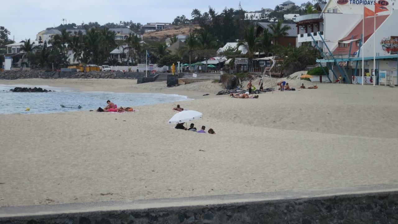 Appartamento Baliste Jardin De Corail Saint-Gilles-les Bains Esterno foto